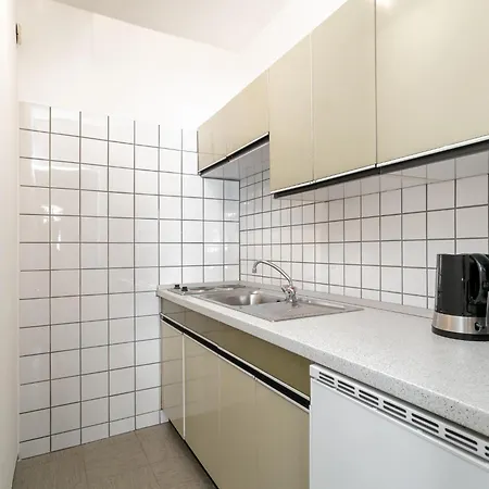 Brixen Alpin Living 5 شقة بريكسن ام تاله