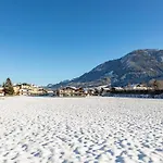 Brixen Alpin Living 5 * ブリクセン イン ターレ